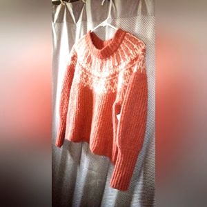 Universal Threads Sweater